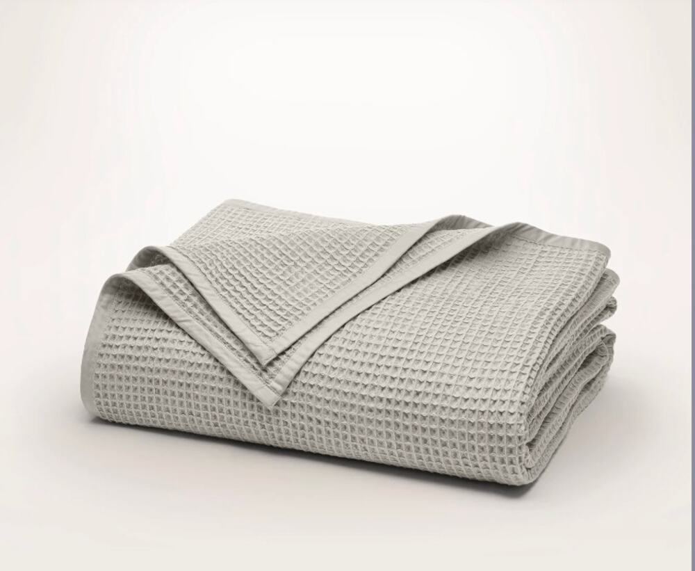 BOLL & BRANCH | Light Gray Waffle Bed Blanket | Size Full / Queen